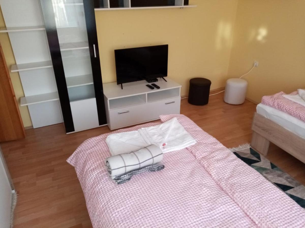 Lale'S Room Palić Exterior foto